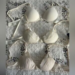 Elegant Lace Women's Bra - Cream